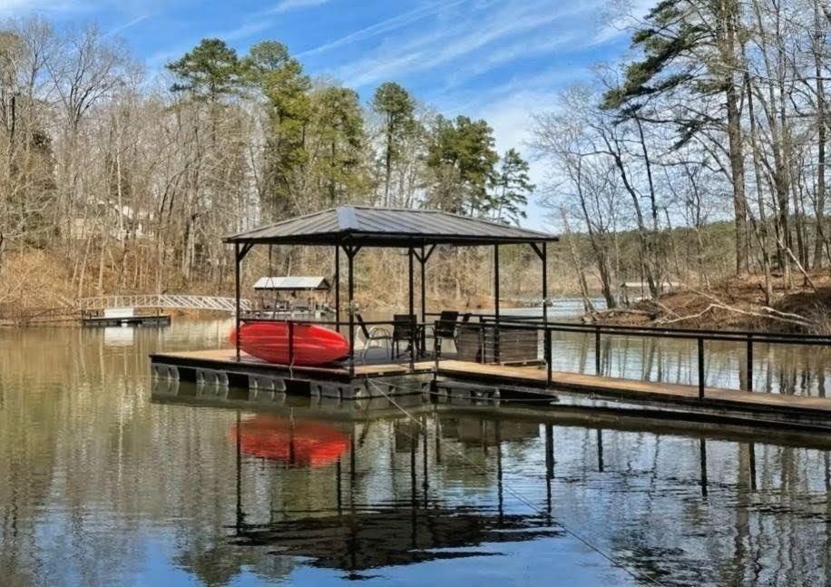 159 Manor Oak Trail Toccoa, GA 30577 - Photo 4 of 68