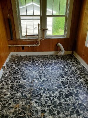 33193 7 Springs Road Glade Spring, VA 24340 - Photo 6 of 10 thumbnail (14)
