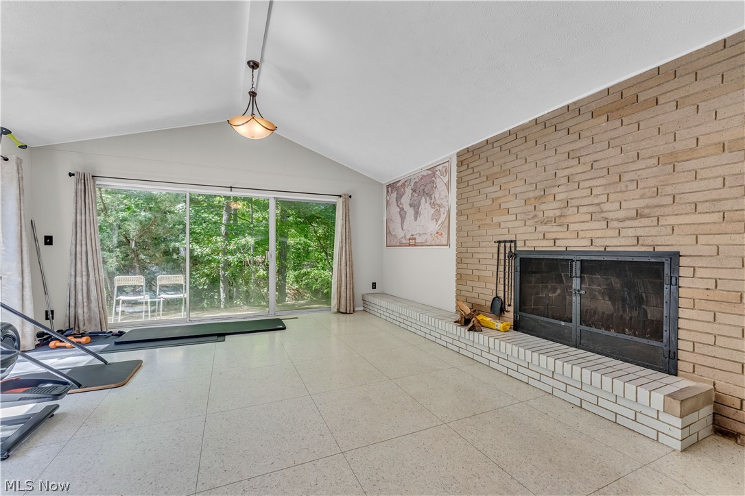 6821 Thornapple Road Gates Mills, OH 44040 - Photo 14 of 42