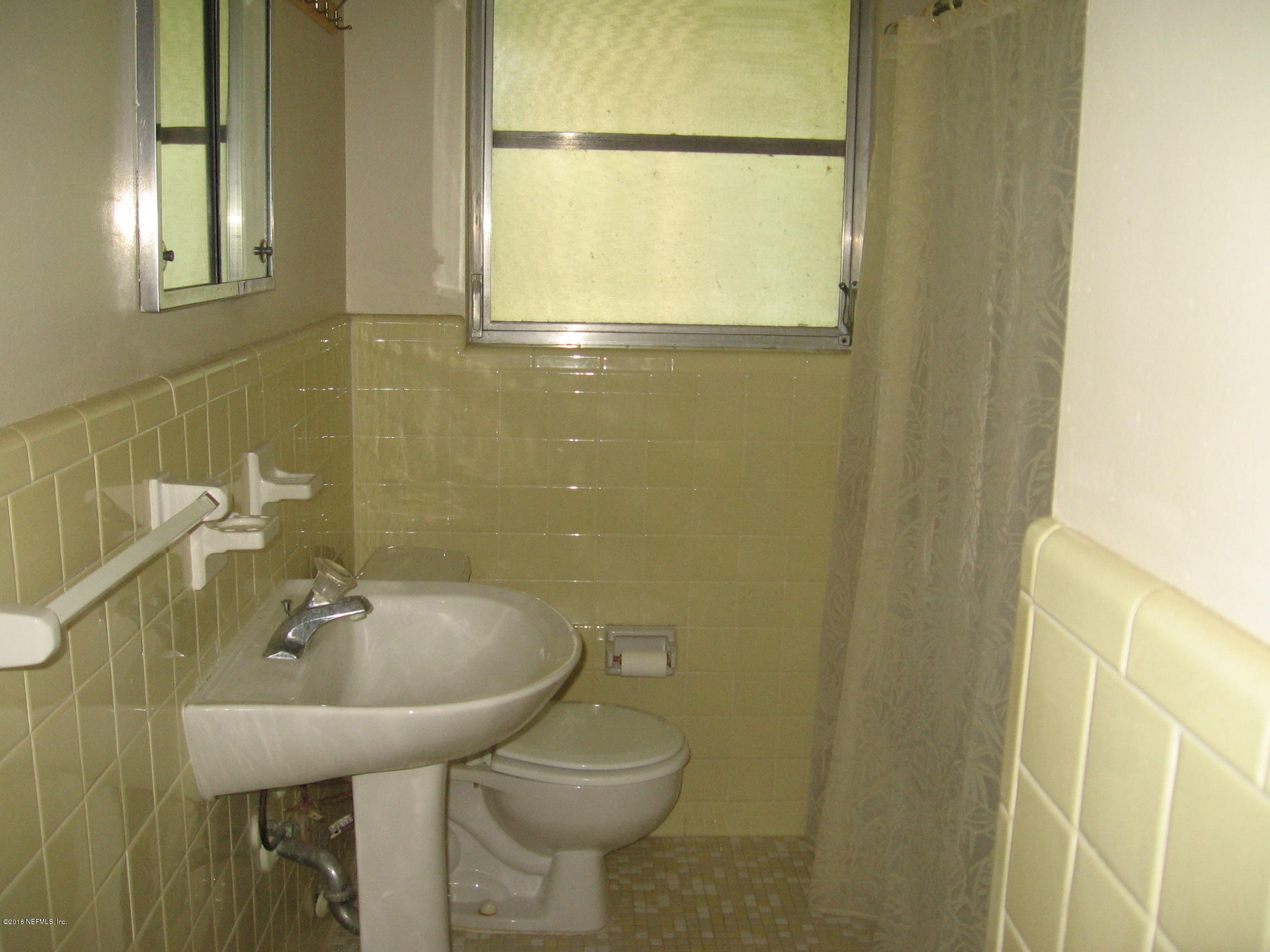 826 Trinidad Road Jacksonville, FL 32216 - Photo 8 of 15 IMG_3510
