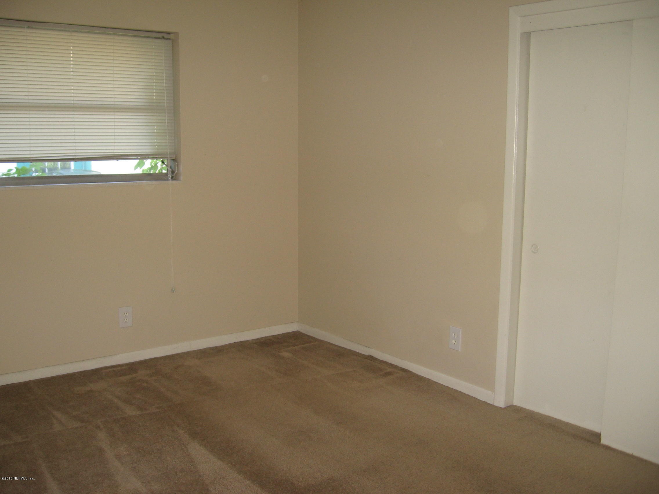 826 Trinidad Road Jacksonville, FL 32216 - Photo 9 of 15 IMG_3511