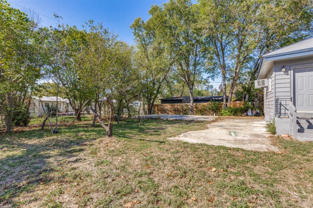 4256 Standish Road Fort Worth, TX 76133 - Photo 11 of 12