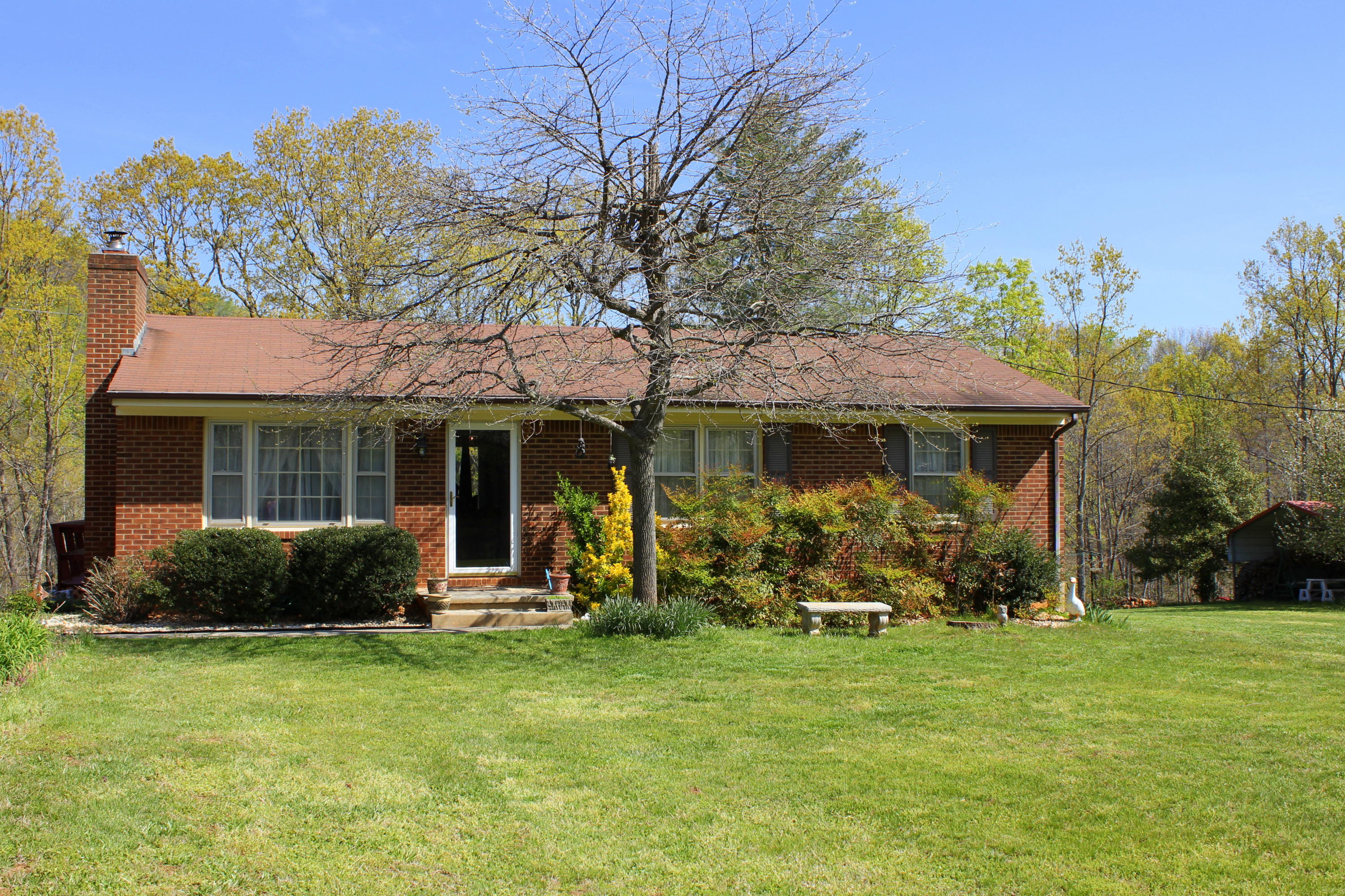 70 Ridgeway Road Hardy, VA 24101 - Photo 1 of 16 Front of Home