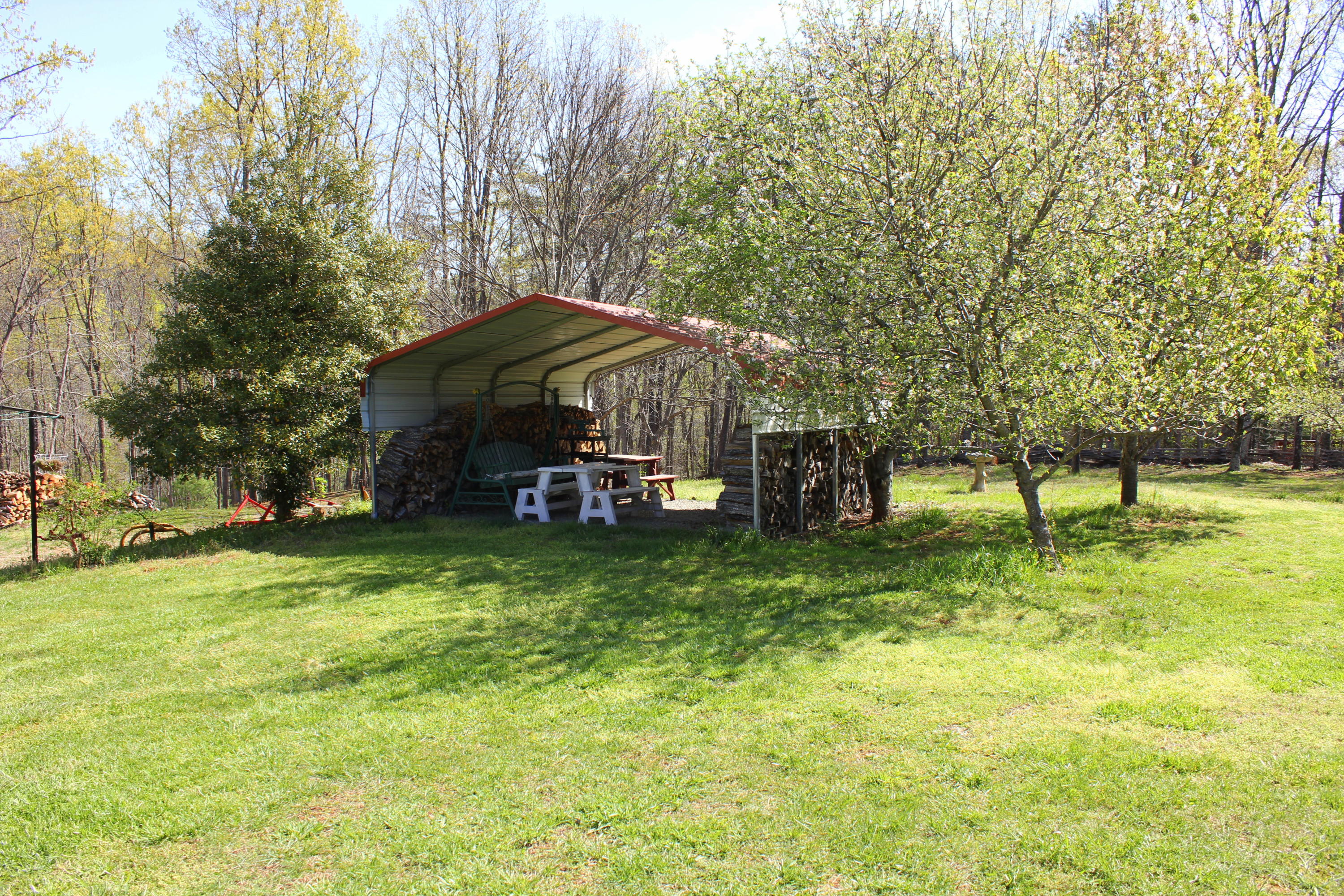 70 Ridgeway Road Hardy, VA 24101 - Photo 9 of 16 Cowan House 004