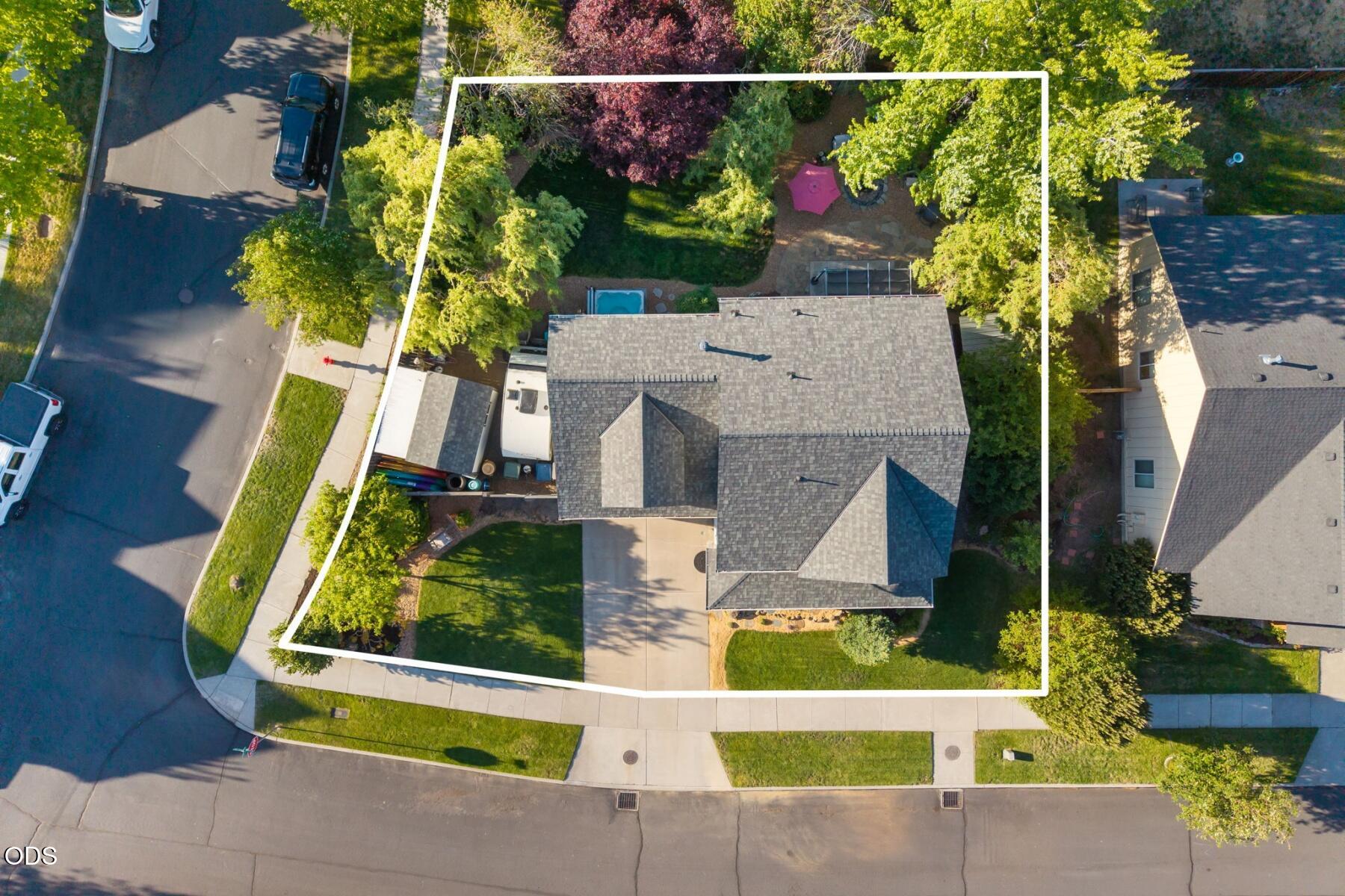 20696 Barton Crossing Way Bend, OR 97701 - Photo 43 of 44