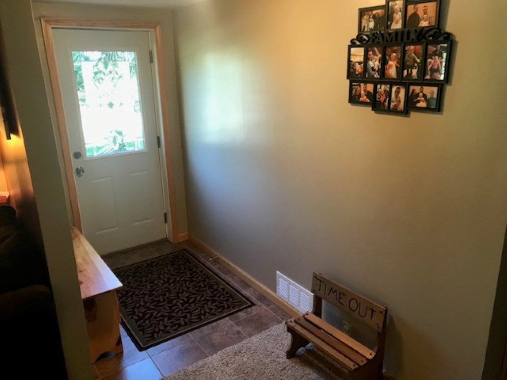 8395 West Monroe Road Elwell, MI 48832 - Photo 15 of 21 1848141-14.JPG