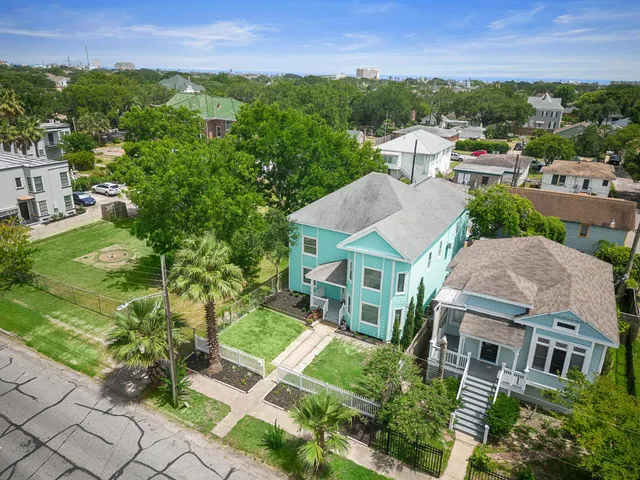 $895,000 | 3525 Avenue 0 Galveston Tx 77550, Galveston, TX 77550