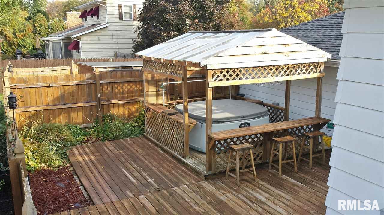 4406 Jersey Ridge Road Davenport, IA 52807 - Photo 17 of 19 Gallery Image 17
