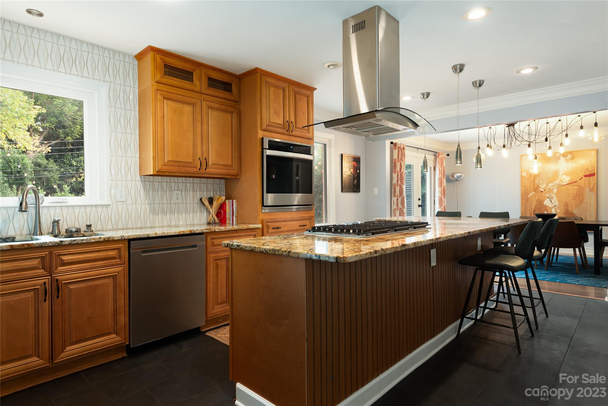 538 Sandridge Road Charlotte, NC 28210 - Photo 7 of 27 Gallery Image 7