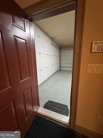 $3,300 | 1027 Pearl Point Northeast, Sandy Springs, GA 30328