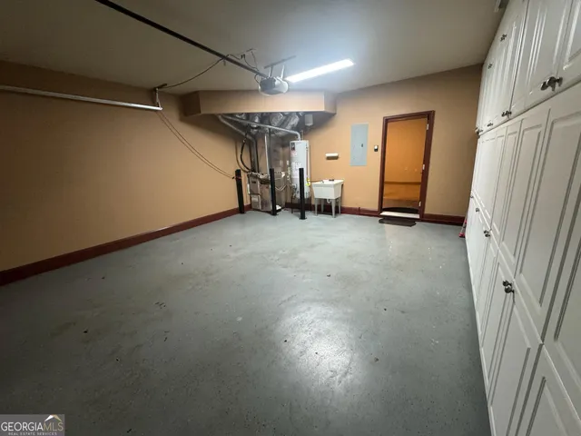 $3,300 | 1027 Pearl Point Northeast, Sandy Springs, GA 30328