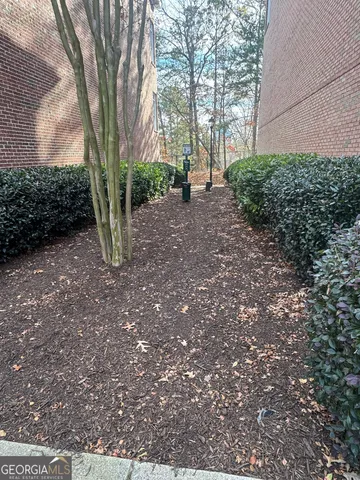 $3,300 | 1027 Pearl Point Northeast, Sandy Springs, GA 30328