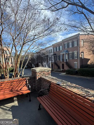 $3,300 | 1027 Pearl Point Northeast, Sandy Springs, GA 30328