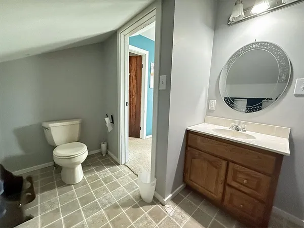 $749,900 | 587 Johnson Spooner Road, Castleton, VT 05735