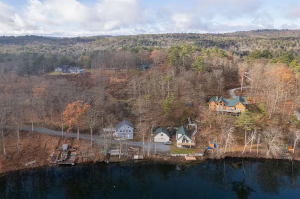 $749,900 | 587 Johnson Spooner Road, Castleton, VT 05735