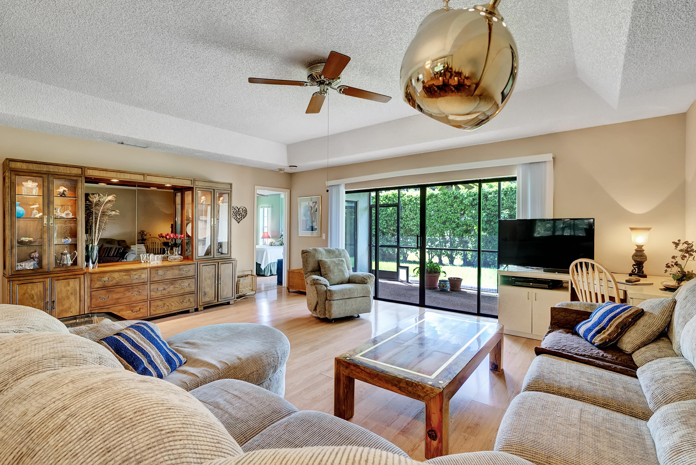 9074 Chatsworth Cascades Circle Boca Raton, FL 33434 - Photo 12 of 27 Living Room
