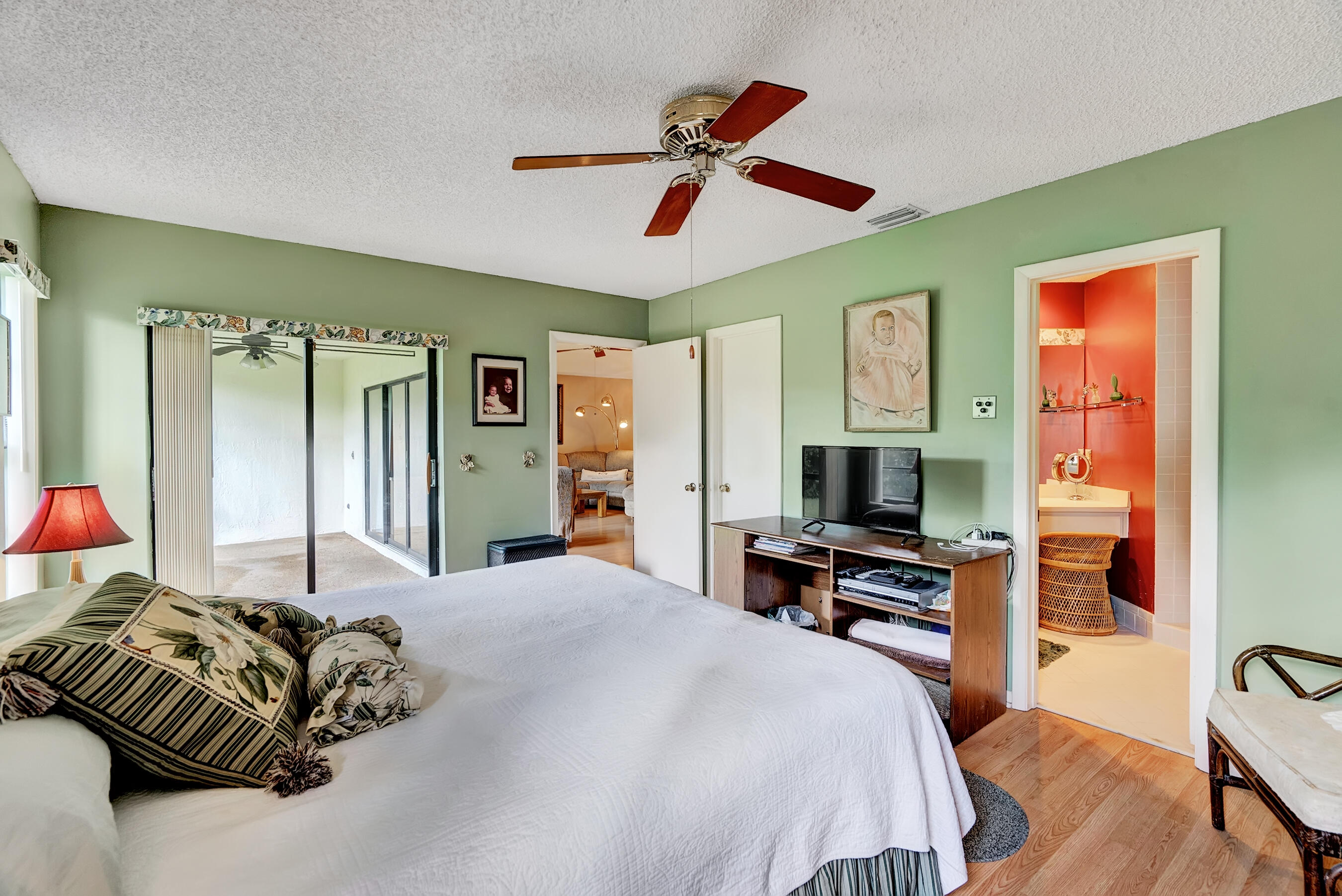 9074 Chatsworth Cascades Circle Boca Raton, FL 33434 - Photo 15 of 27 Primary Bedroom
