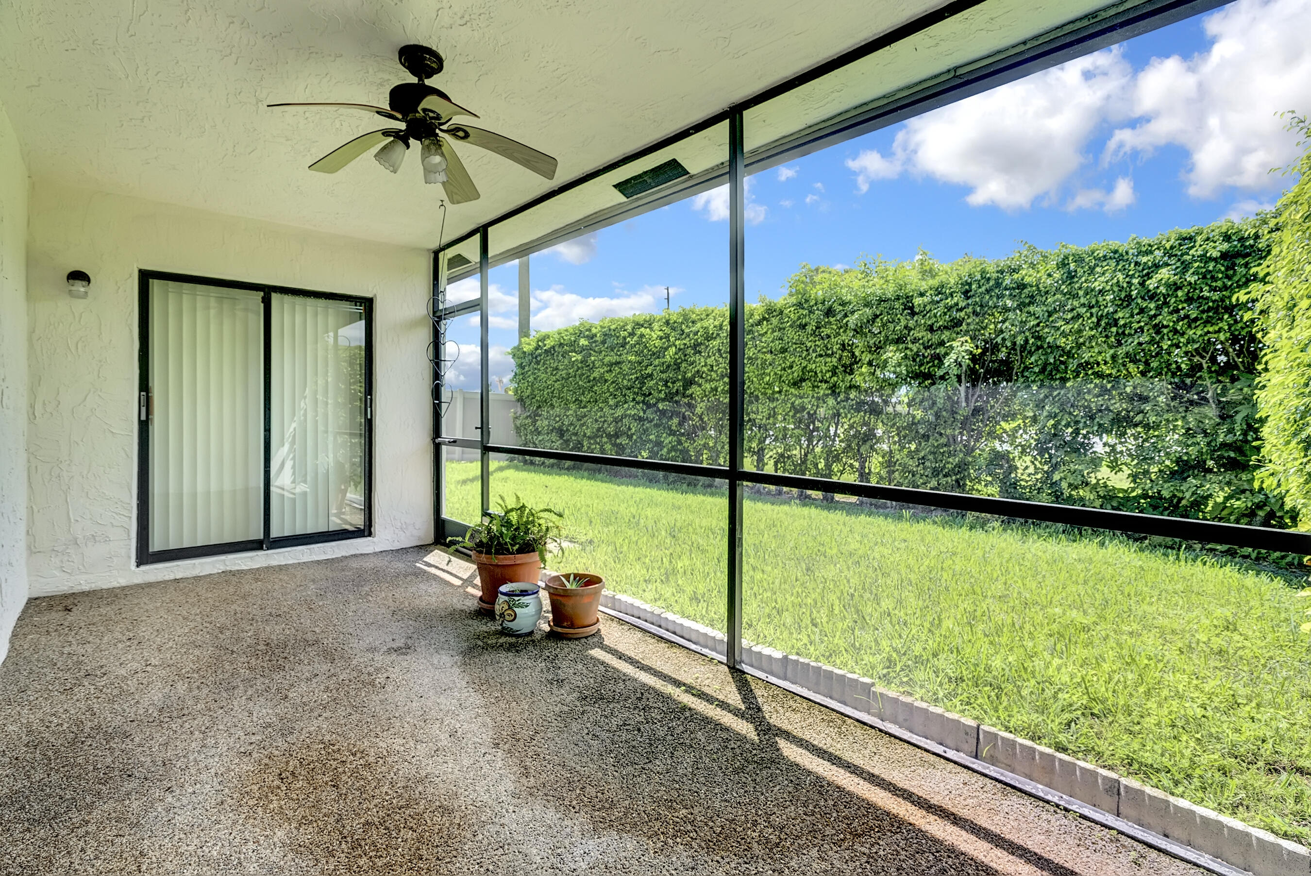 9074 Chatsworth Cascades Circle Boca Raton, FL 33434 - Photo 23 of 27 Lanai/Patio
