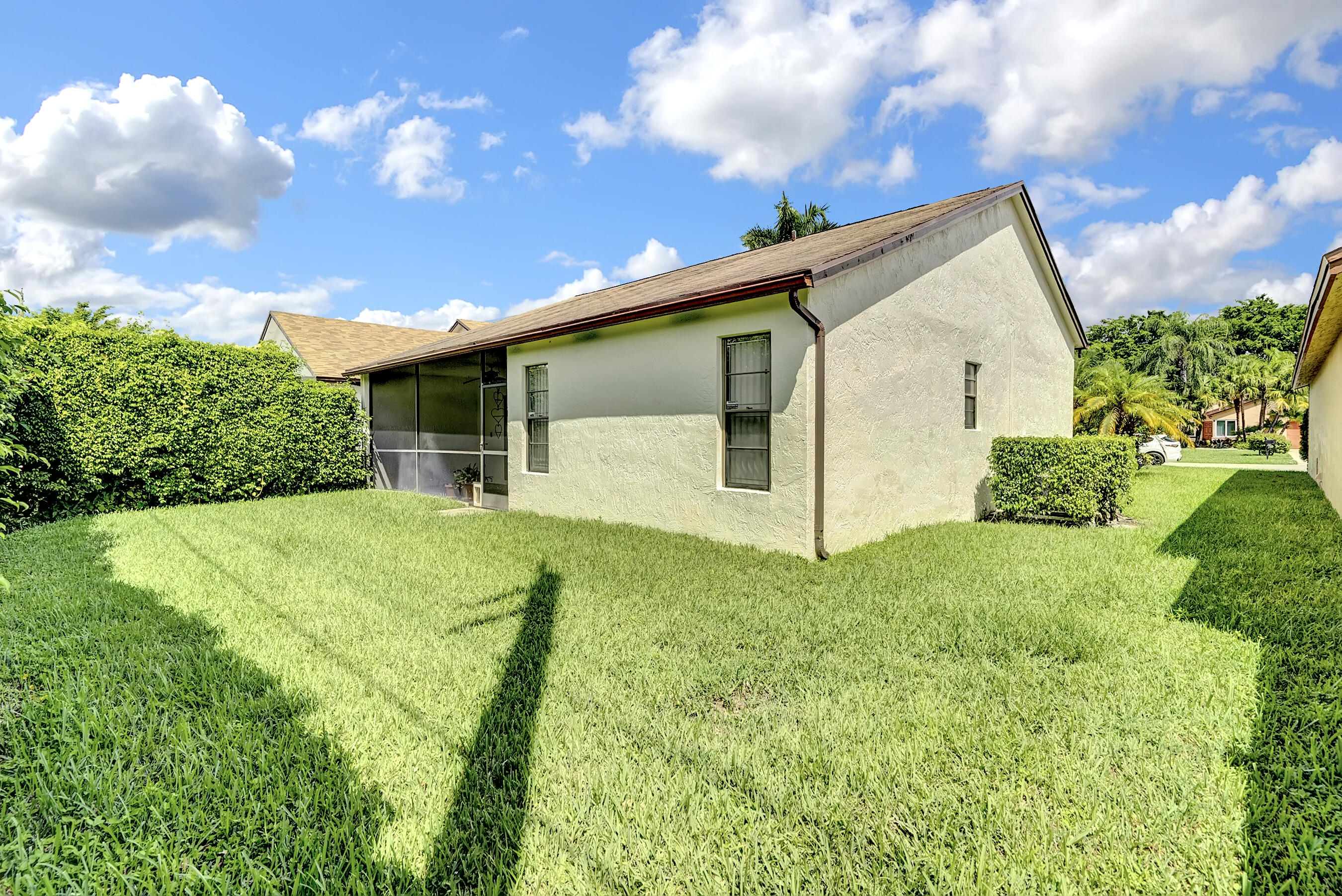 9074 Chatsworth Cascades Circle Boca Raton, FL 33434 - Photo 25 of 27 Backyard