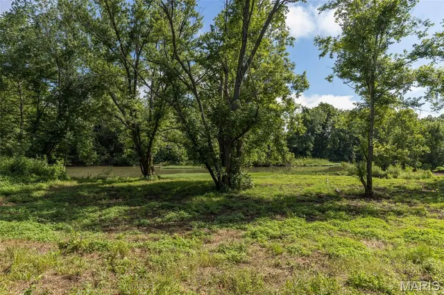 $337,500 | 6 Cedar Hollow Road, Fletcher, MO 63030