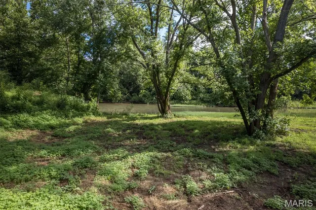 $337,500 | 6 Cedar Hollow Road, Fletcher, MO 63030