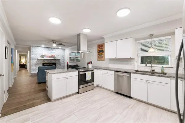 $374,500 | 3452 Northwest 36th Place, Gainesville, FL 32605