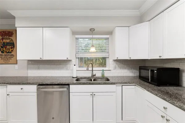 $374,500 | 3452 Northwest 36th Place, Gainesville, FL 32605