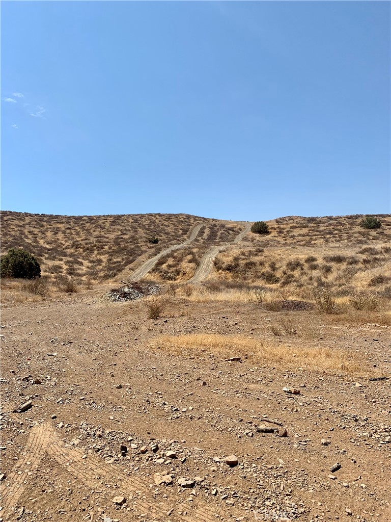 0 Mauricio Avenue Perris, CA 92570 - Photo 5 of 8 a view of ocean beach