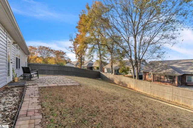 $289,900 | 323 East Rustling Leaves Lane, Roebuck, SC 29376