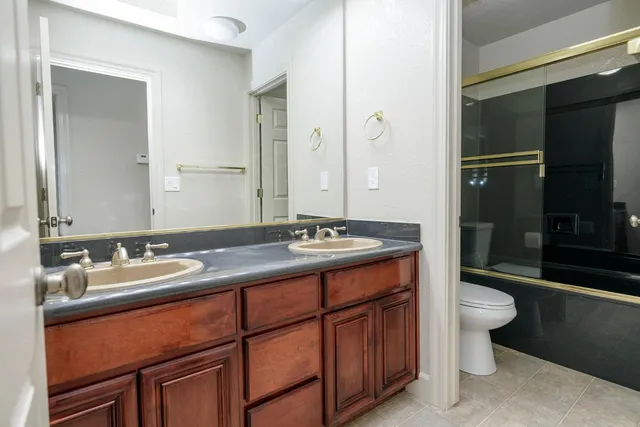 $629,000 | 3216 Allan Adale Drive, Modesto, CA 95355