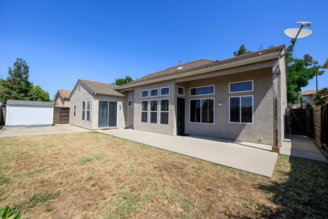 $629,000 | 3216 Allan Adale Drive, Modesto, CA 95355