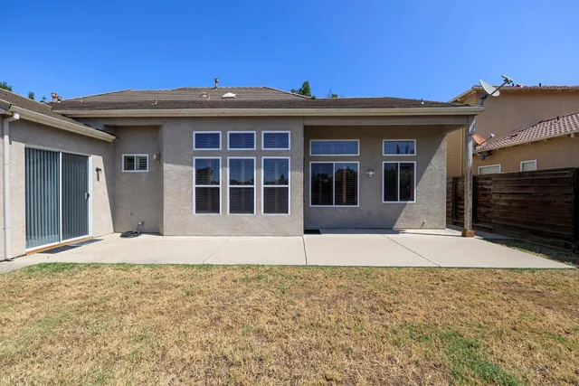 $629,000 | 3216 Allan Adale Drive, Modesto, CA 95355