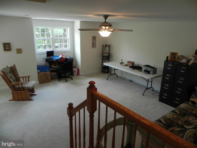 13890 Waverly Point Road Newburg, MD 20664 - Photo 14 of 30 Living Room