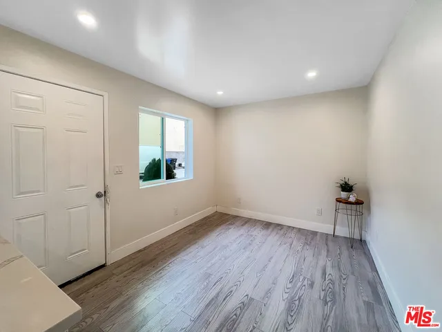 $2,000 | 10019 1/2 San Gabriel Avenue, South Gate, CA 90280