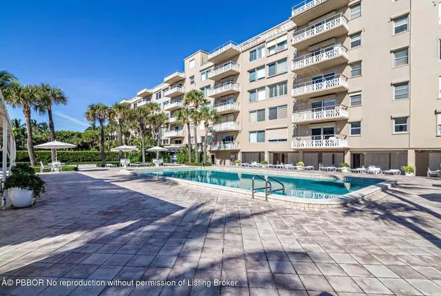 $14,500 | 170 North Ocean Boulevard, Unit 409, Palm Beach, FL 33480