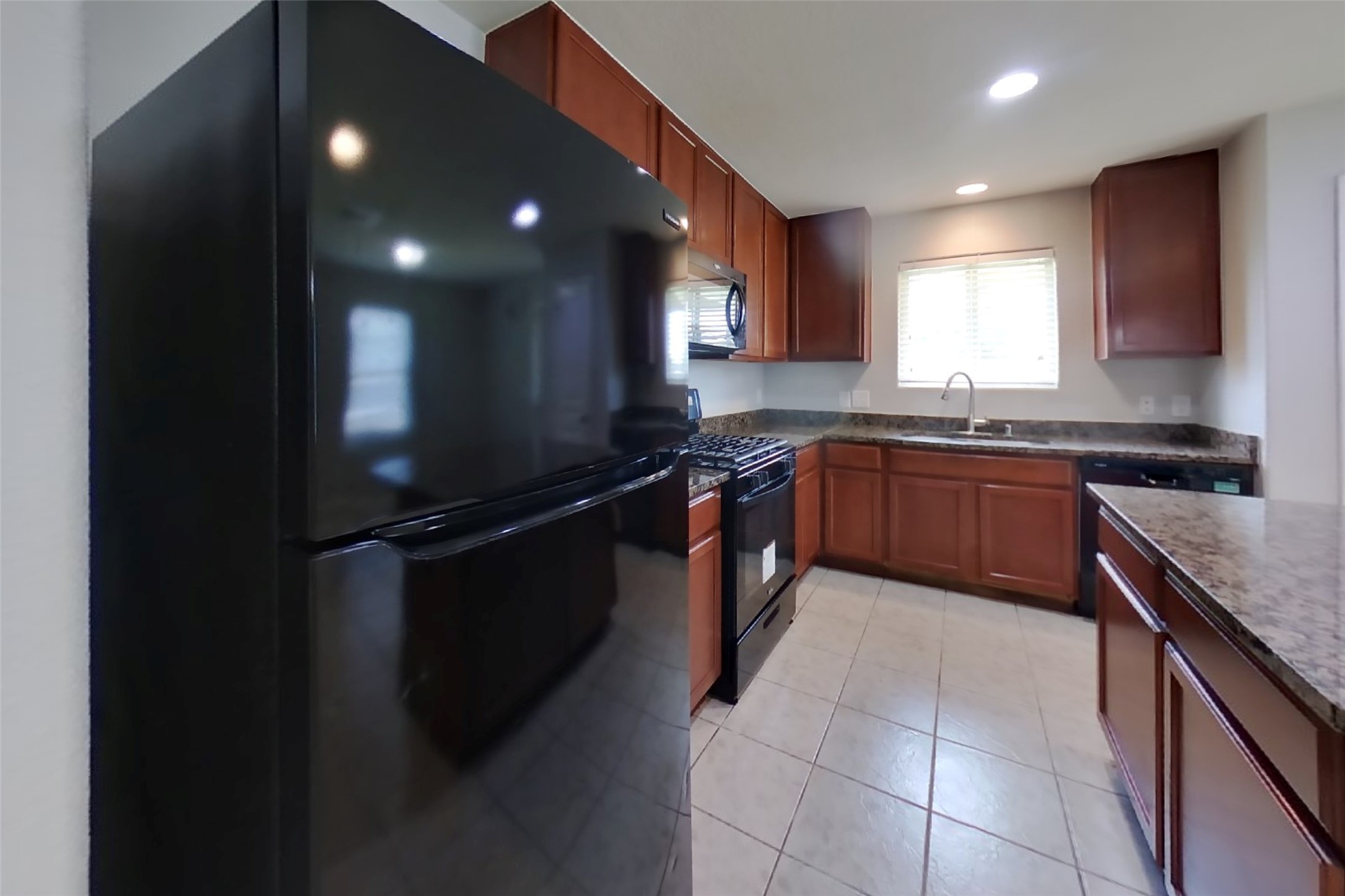 930 Salado Slough Lane Rosenberg, TX 77471 - Photo 5 of 15