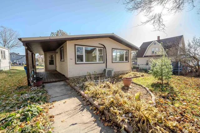 $247,900 | 710 Shear Avenue, Hillsboro, WI 54634