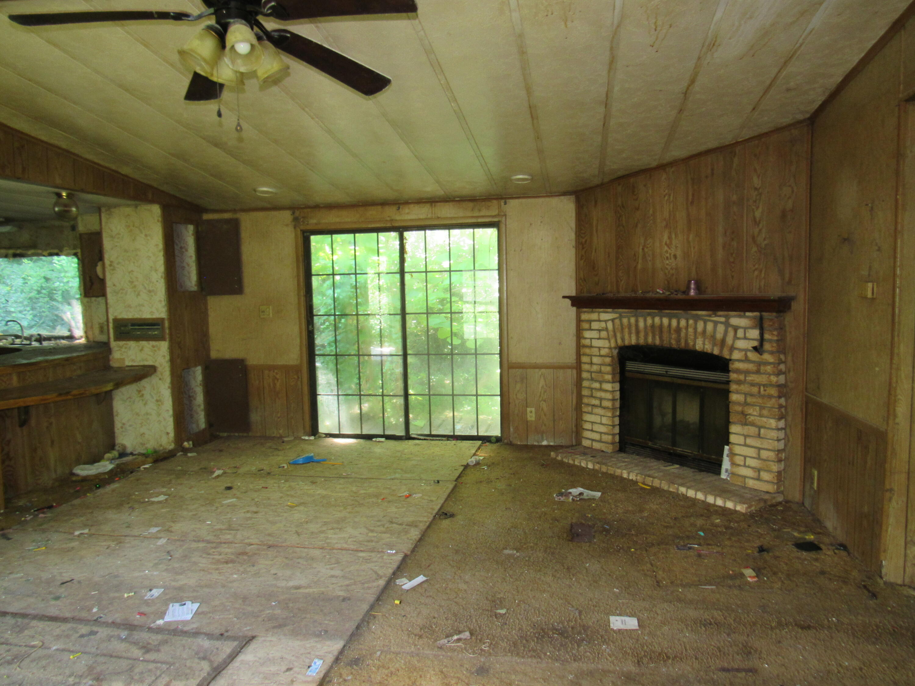 124 Watson Road Johnson City, TN 37604 - Photo 5 of 31 IMG_0314
