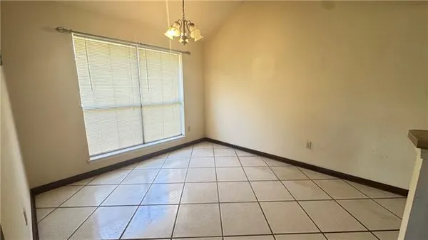 $220,000 | 2558 Foliage Drive, Marrero, LA 70072