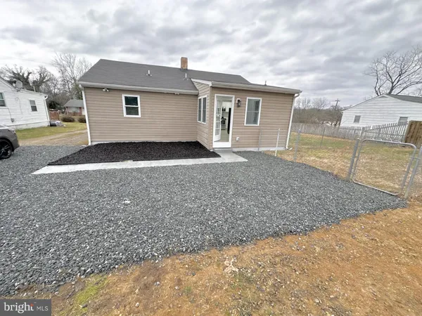 $1,945 | 210 Jett Drive, Fredericksburg, VA 22405