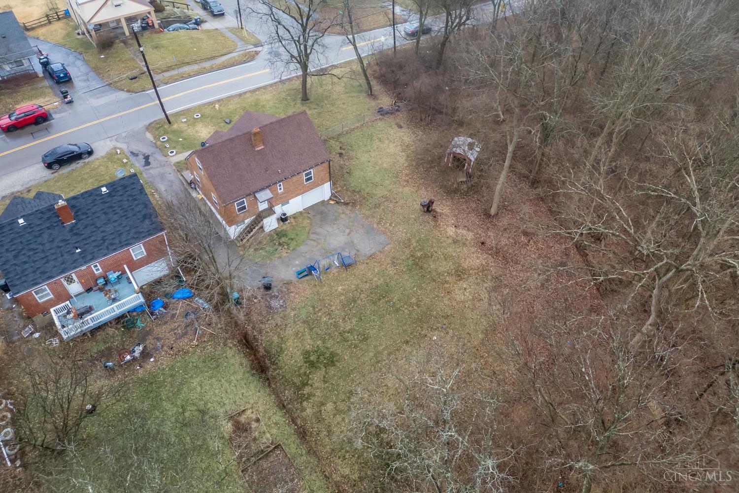 521 Roebling Road Cincinnati, OH 45238 - Photo 34 of 38 Gallery Image 34