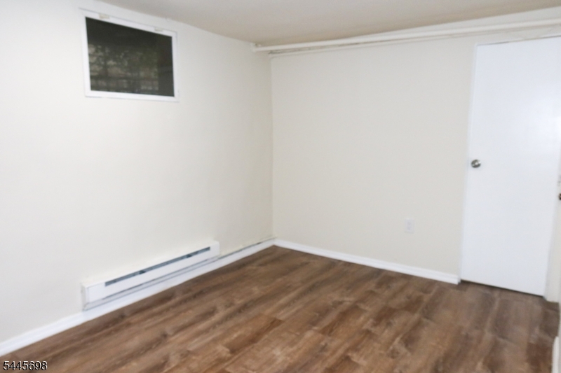 89 Van Riper Avenue, Unit 1 Clifton, NJ 07011 - Photo 30 of 38