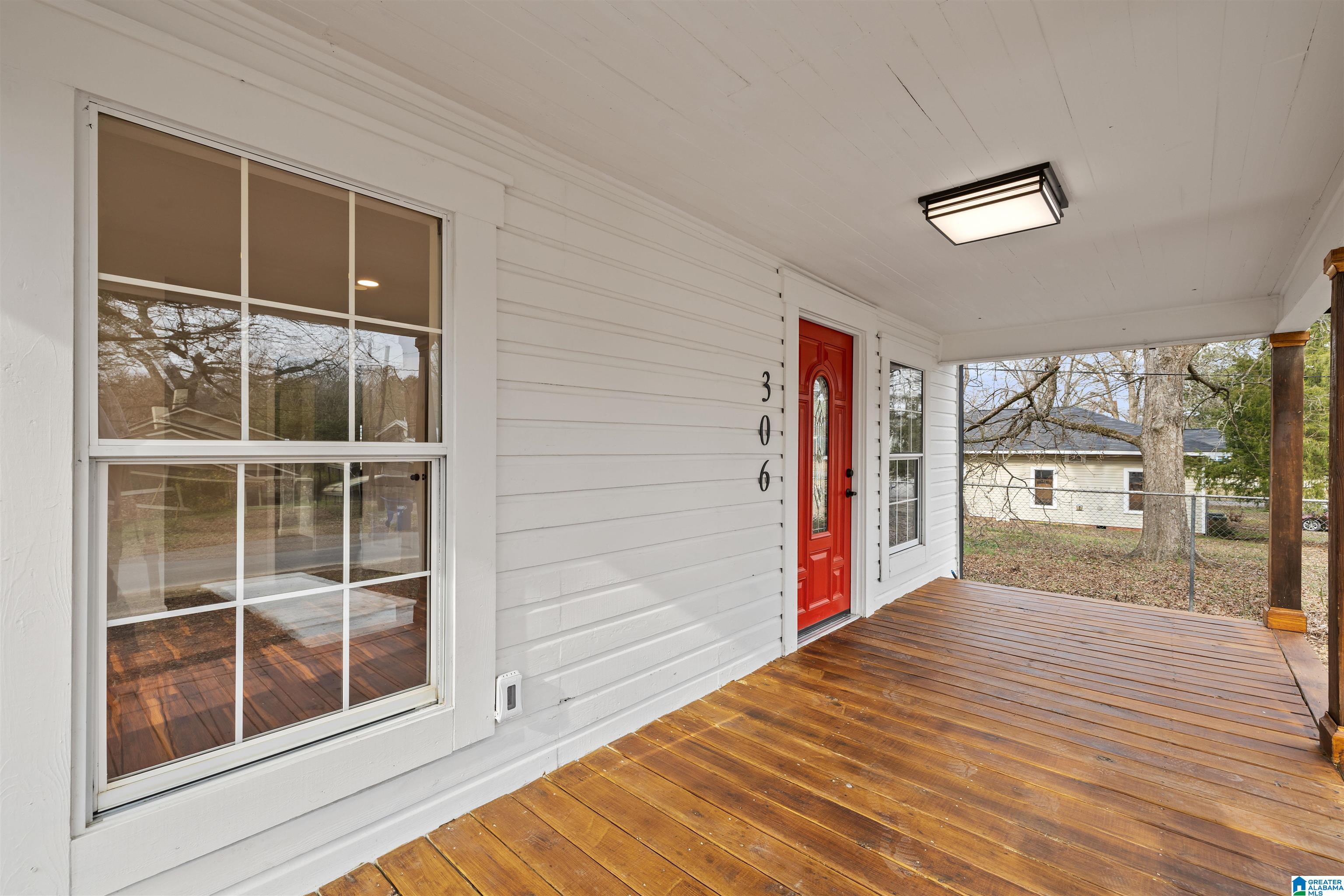 306 Adams Avenue West Oneonta, AL 35121 - Photo 5 of 24