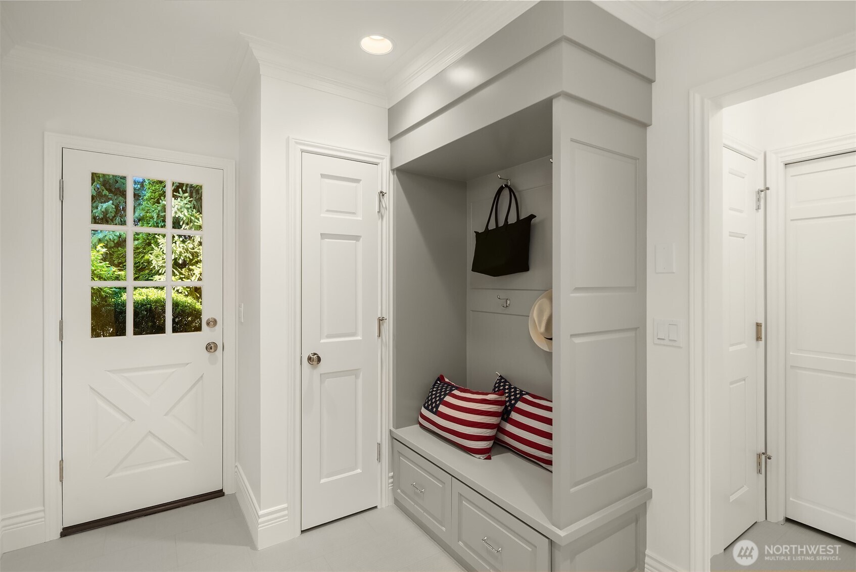 2307 Evergreen Point Road Medina, WA 98039 - Photo 25 of 40 a view of room with window and wooden floor