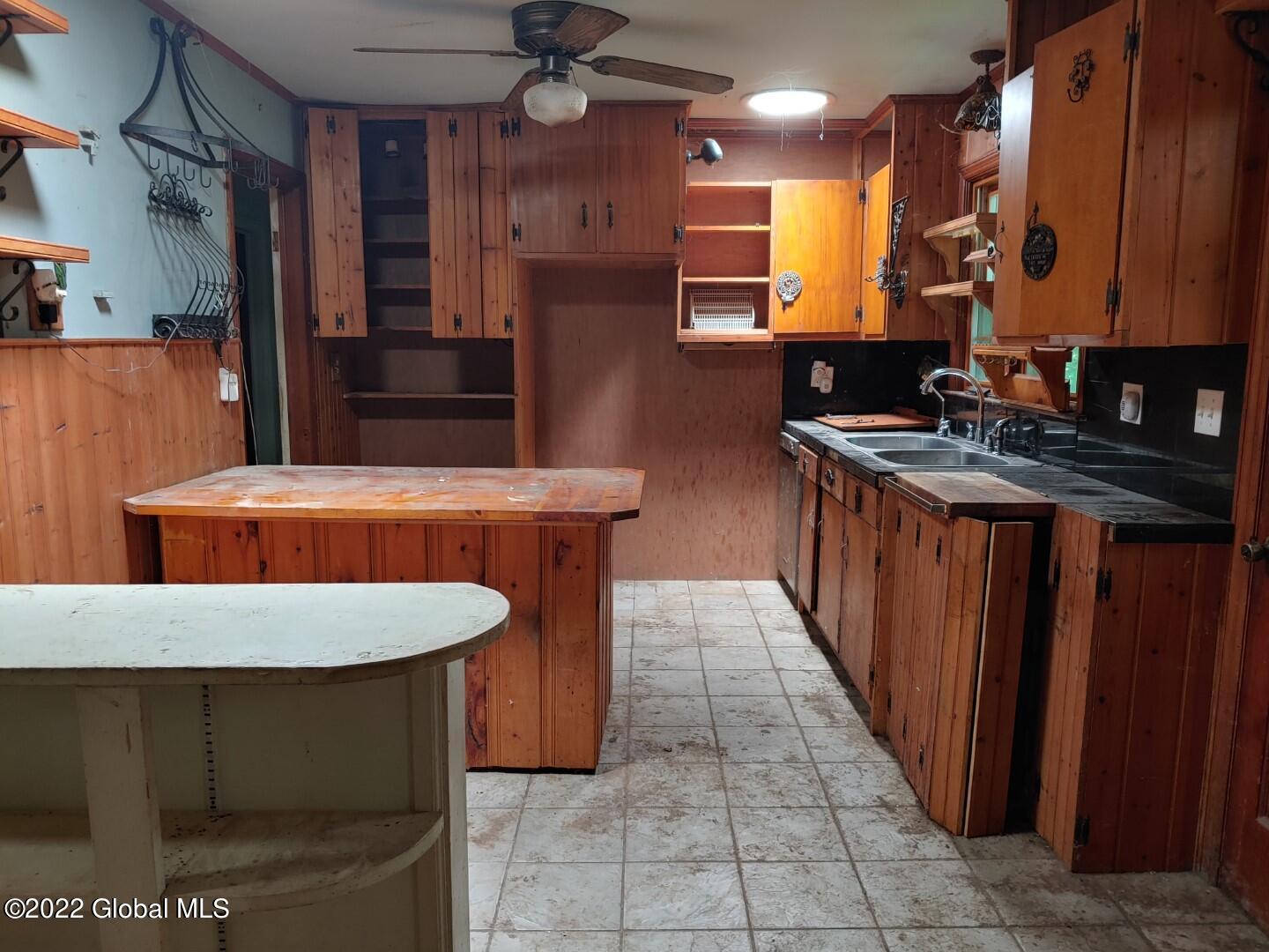 103 Blue Barns Road Rexford, NY 12148 - Photo 4 of 18 kitchen