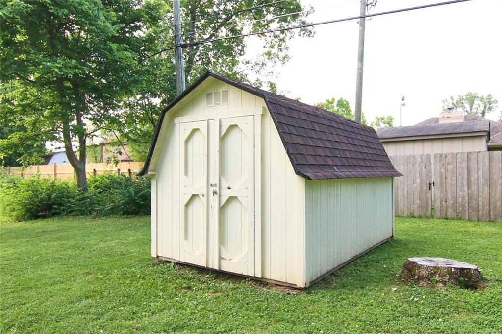 627 Mc Gregor Road Indianapolis, IN 46217 - Photo 26 of 26 Gallery Image 26