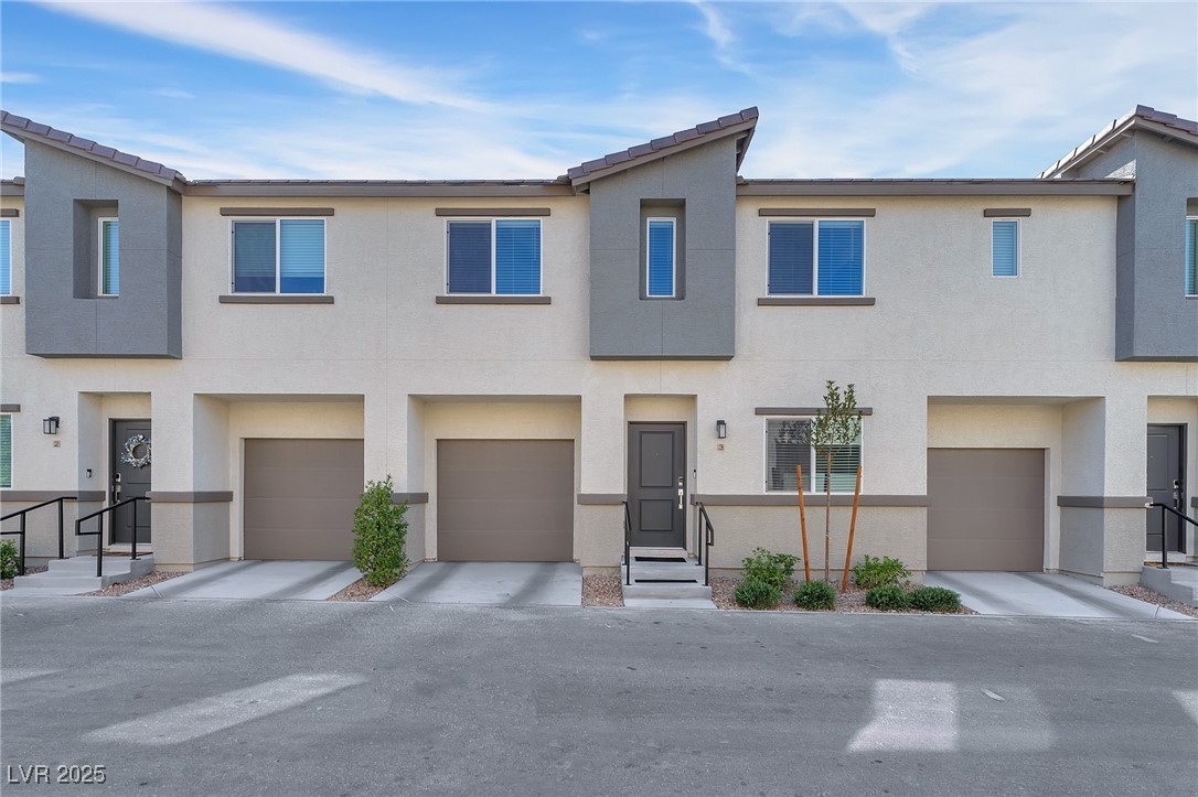 12187 Indigo Falls Road, Unit 3 Las Vegas, NV 89183 - Photo 24 of 35 Gallery Image 24