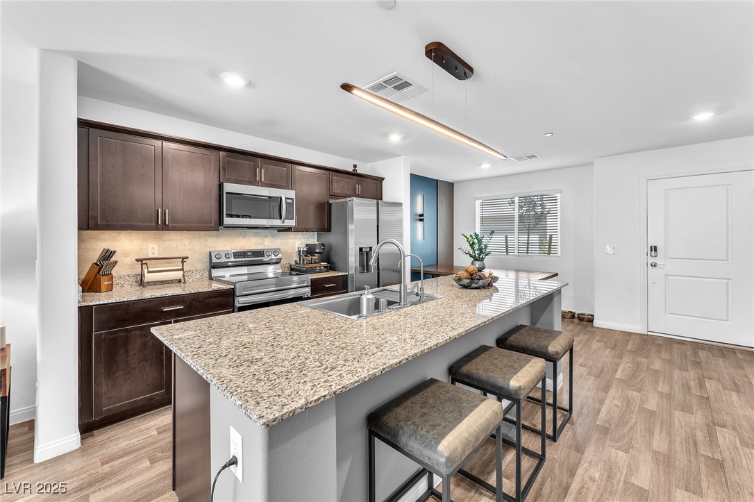 12187 Indigo Falls Road, Unit 3 Las Vegas, NV 89183 - Photo 4 of 35 Gallery Image 4