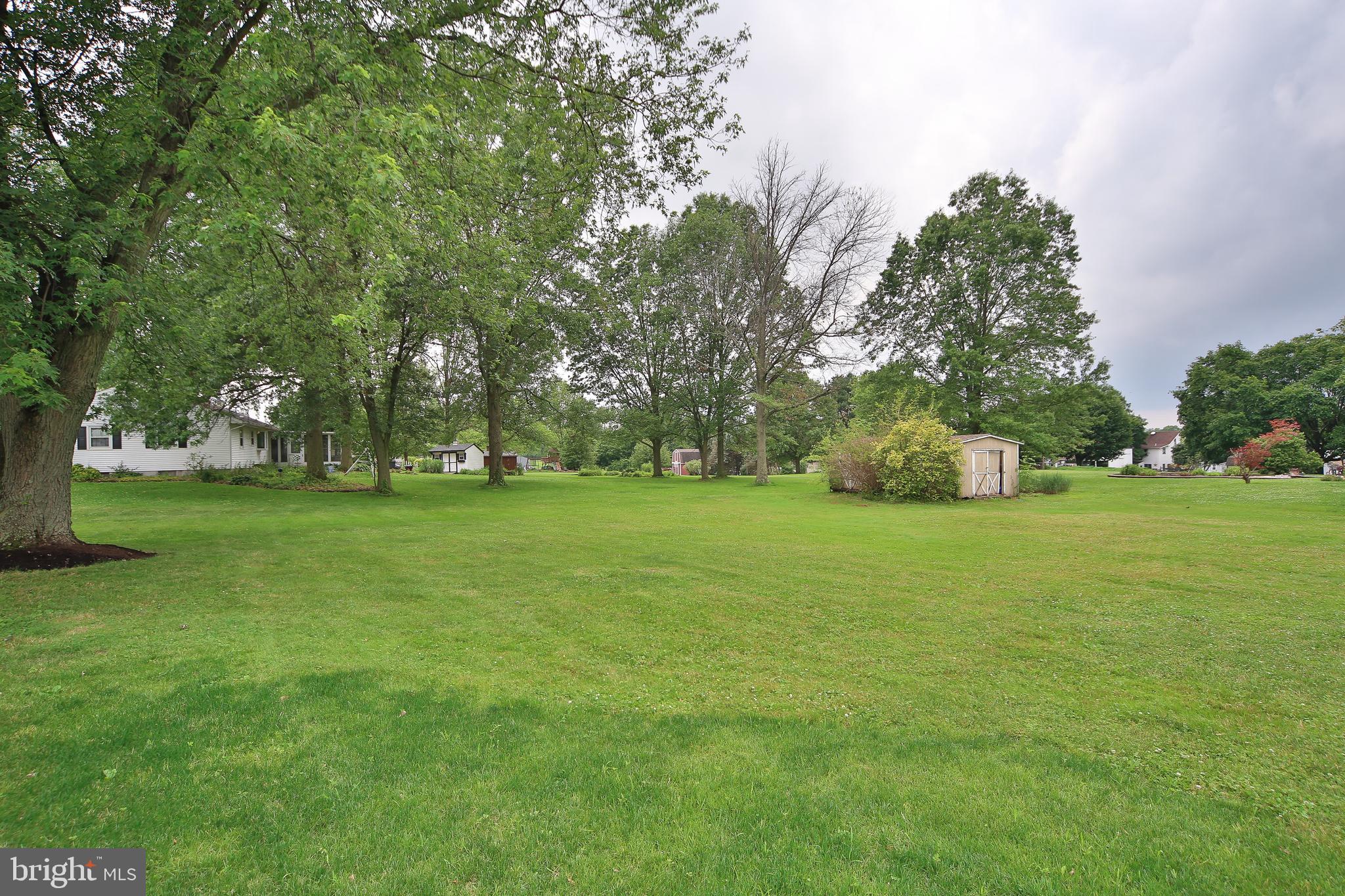 711 Ridgeview Drive Telford, PA 18969 - Photo 23 of 30 Rear Yard