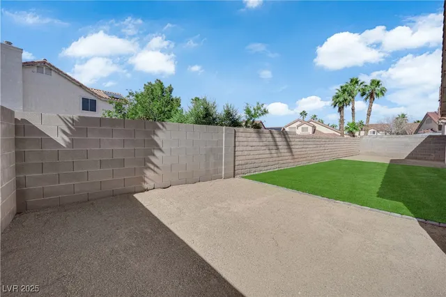 $489,900 | 632 Hitchen Post Drive, Henderson, NV 89011